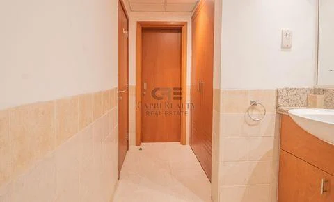 1 BedSpacious FurnitureBalconyNear to Dubai Marina, Dubayy