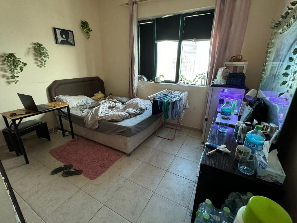 Executive Room Available for Rent Ready to Move, Dubai